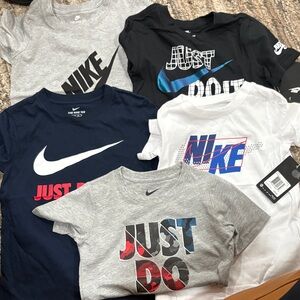 Nike Kids Graphic T-Shirts - Assorted Colors 5/6 (M)